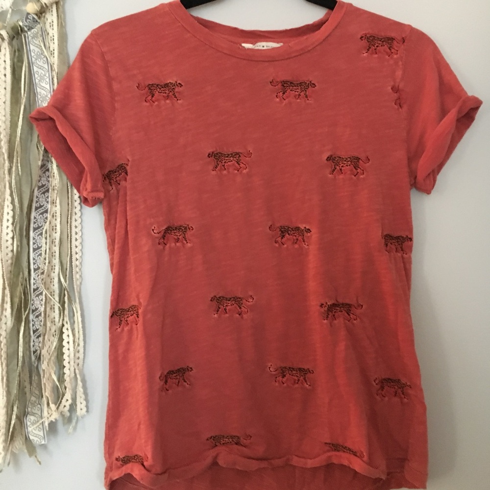 Distressed Leopard Tee 🐆